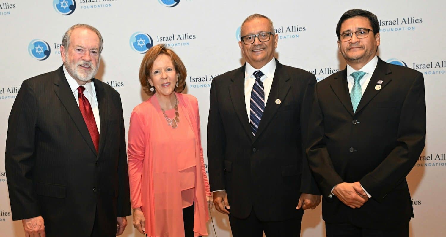 ACLI and Huckabee ACLI and Huckabee